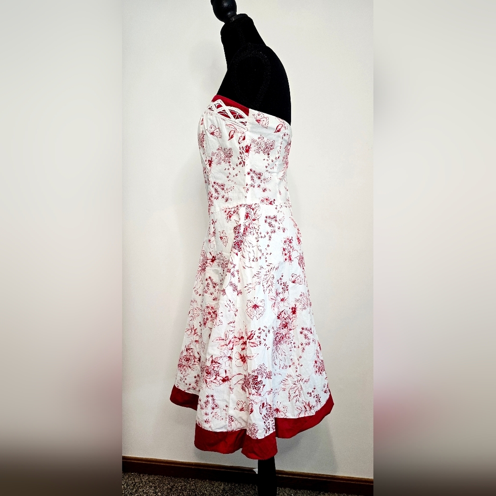 Strapless White and Red Floral A-Line Dress Cottagecore Coastal Grandma Preppy - Picture 3 of 6